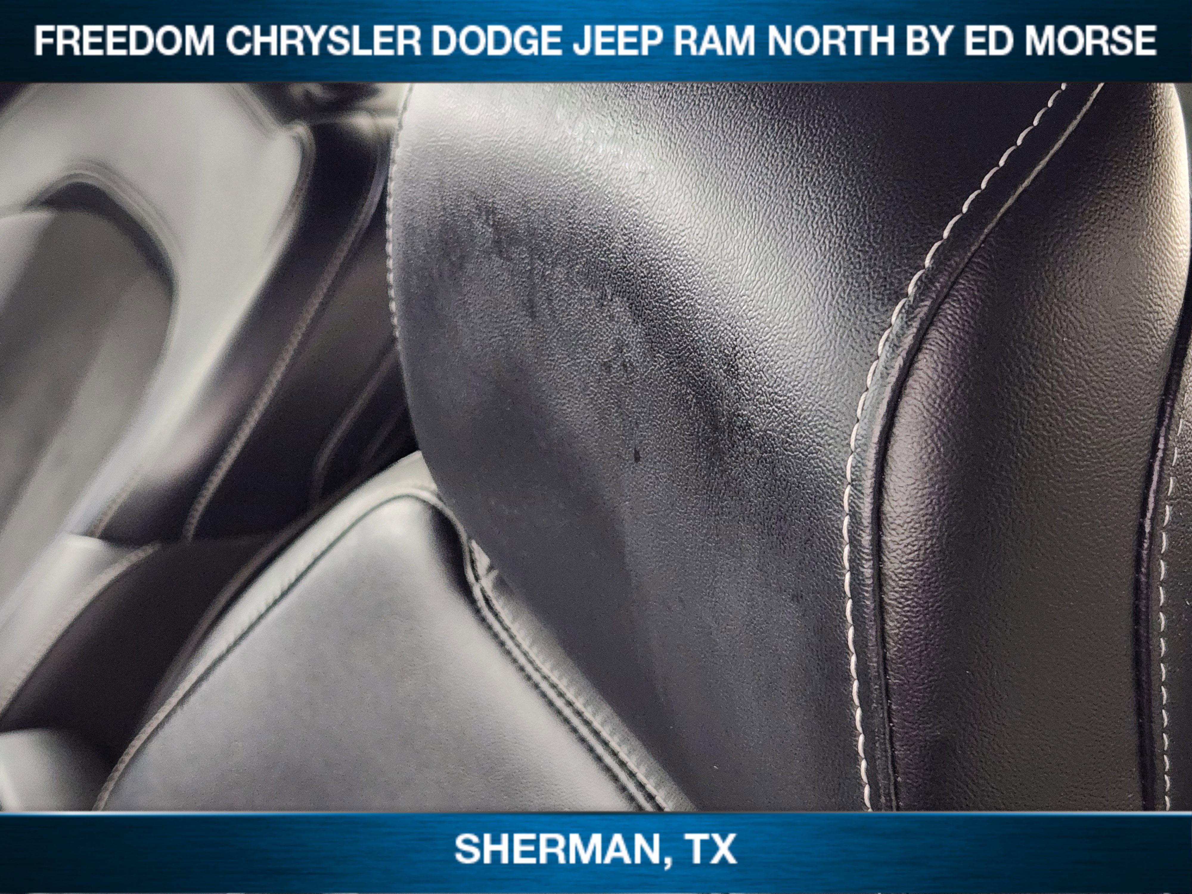 Used 2023 Jeep Grand Cherokee Altitude RWD image 10