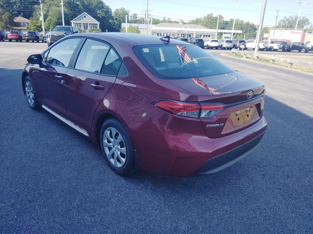 New 2026 Toyota Corolla LE FWD image 3