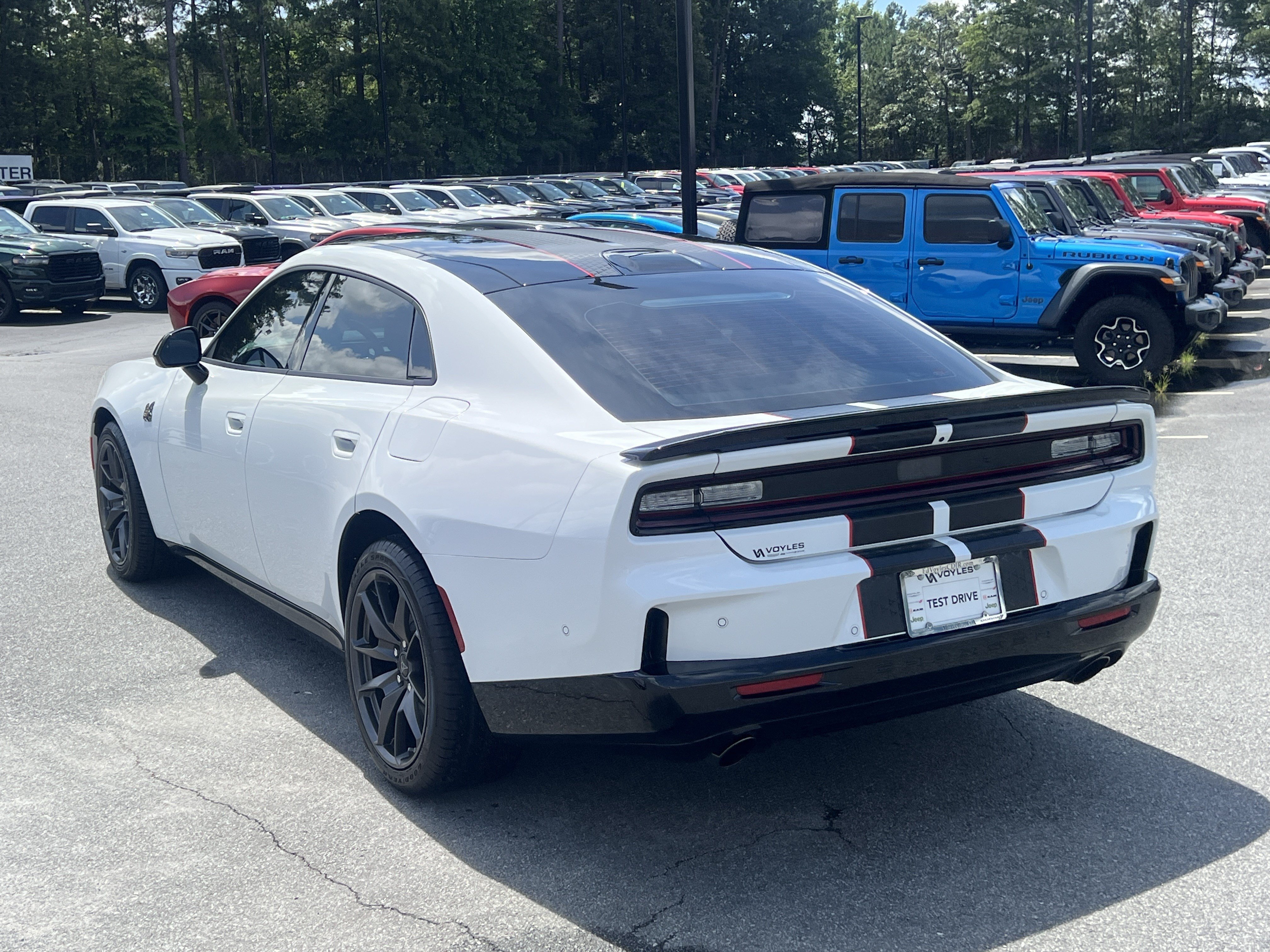 New 2026 Dodge Charger Scat Pack w/ Blacktop Package AWD/4WD image 6