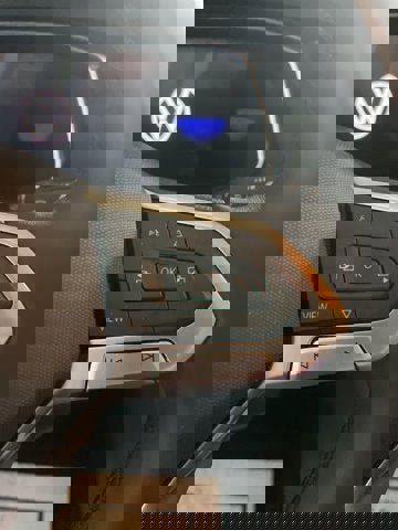 Certified 2023 Volkswagen Jetta SE image 9