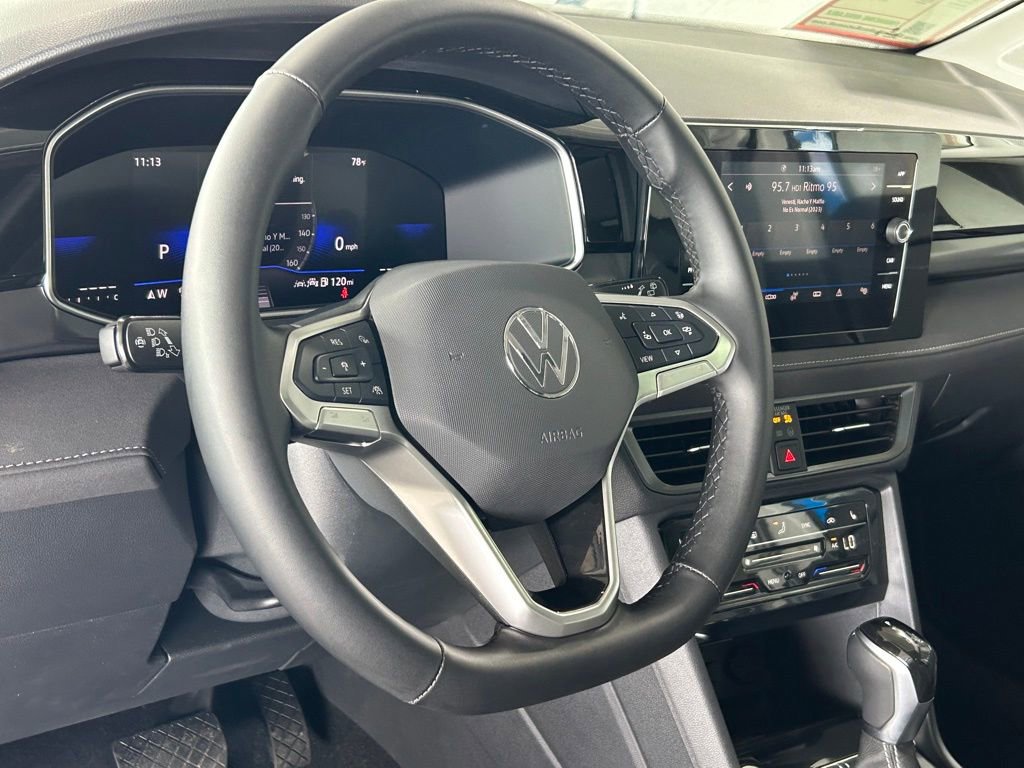 Used 2025 Volkswagen Taos SE image 46