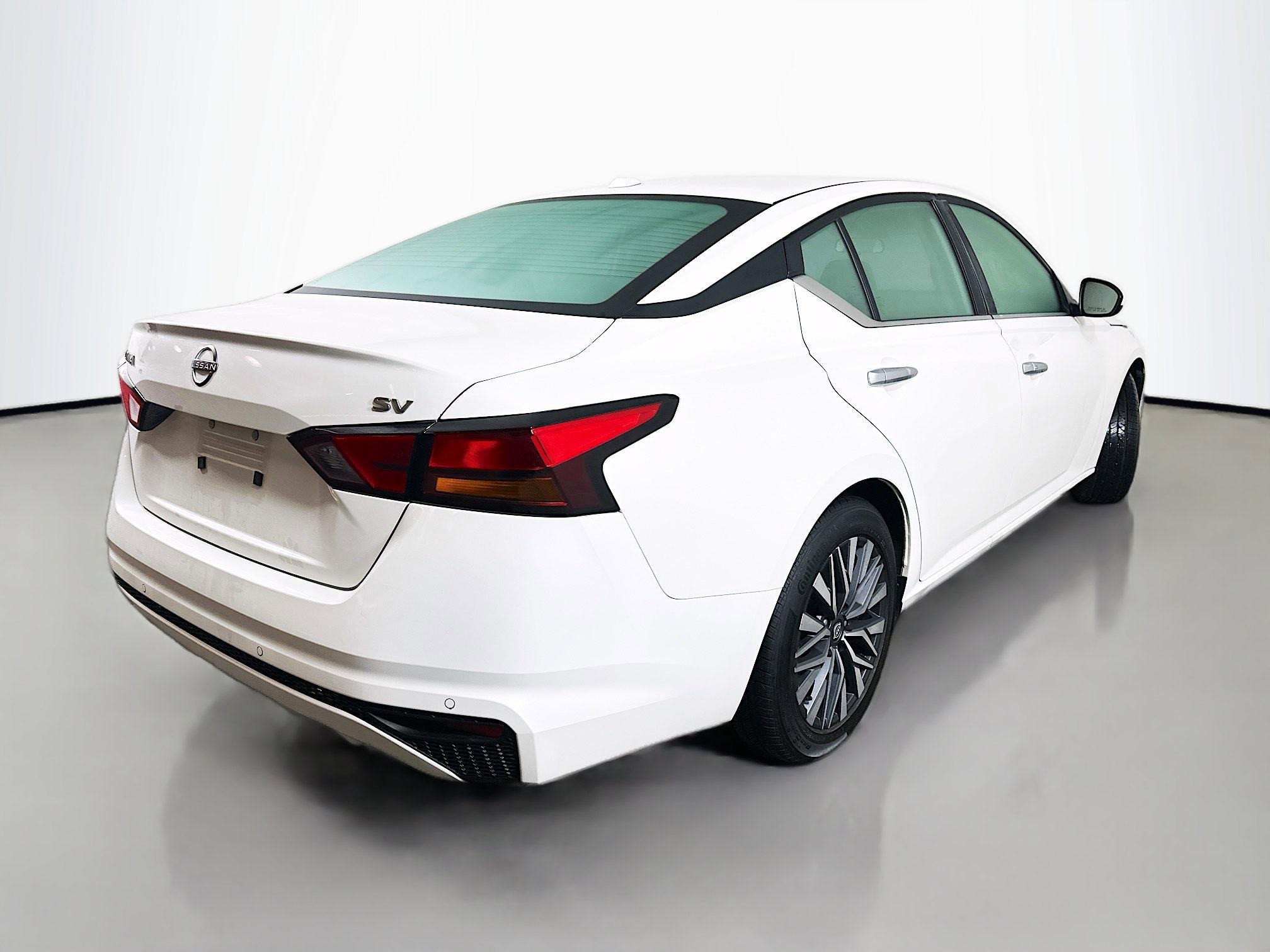 Used 2023 Nissan Altima 2.5 SV image 7