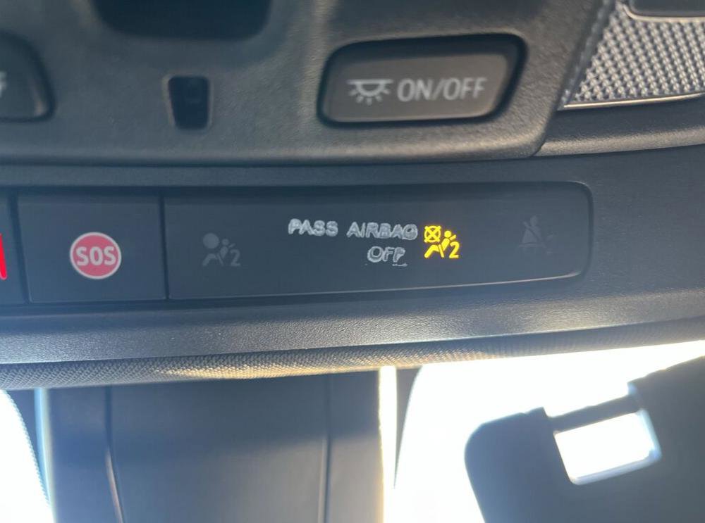 Used 2020 Chevrolet Silverado 1500 High Country image 7