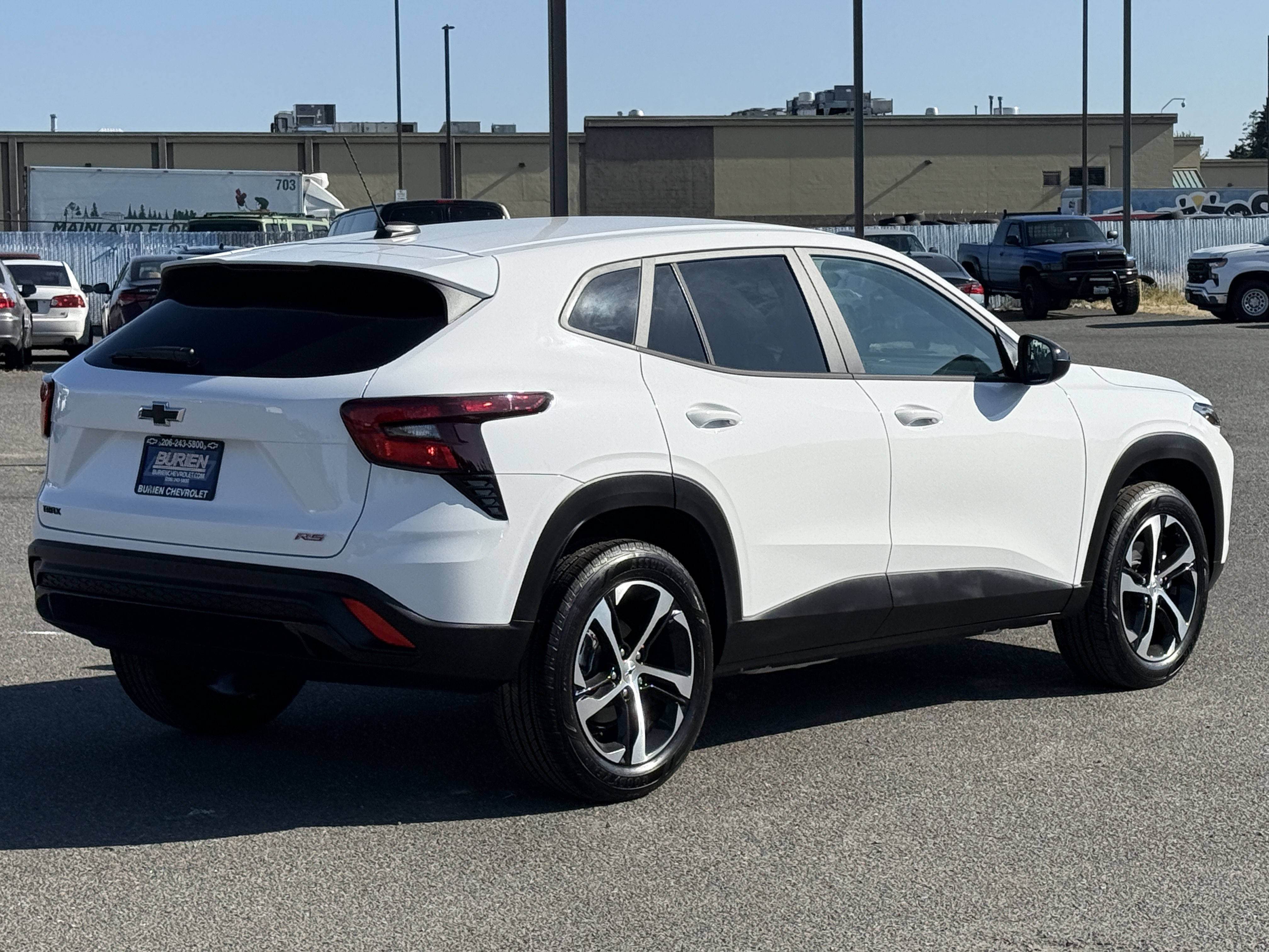 New 2026 Chevrolet Trax RS w/ Driver Confidence Package FWD image 5