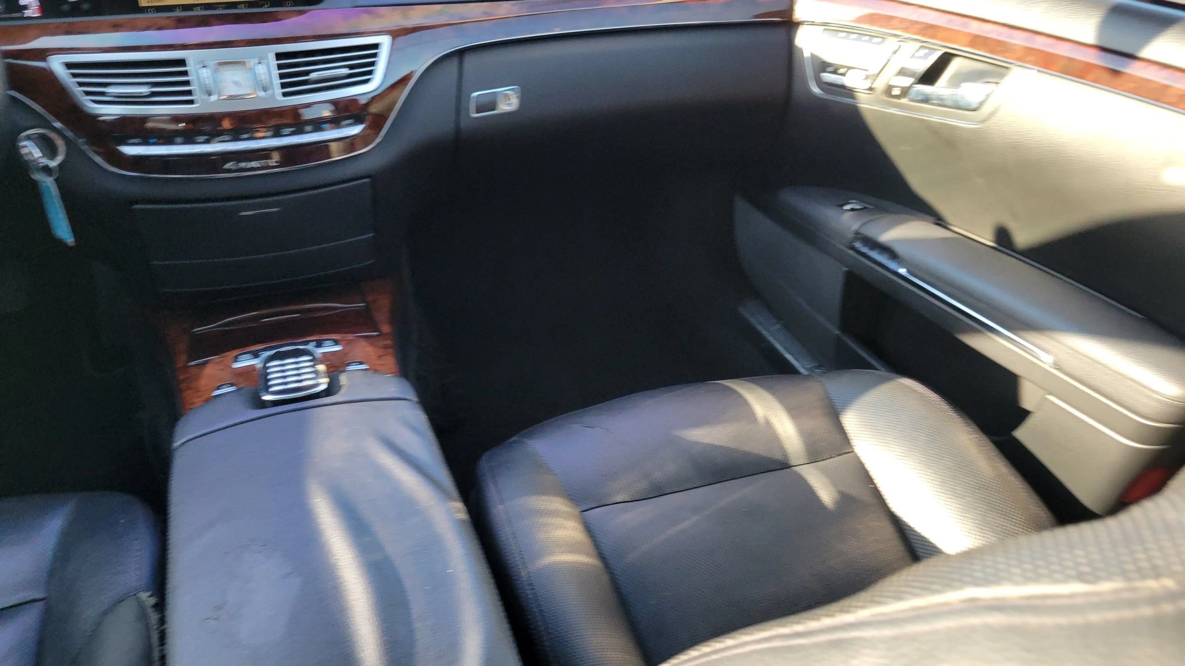 Used 2012 Mercedes-Benz S 550 4MATIC w/ Premium 2 Pkg image 19