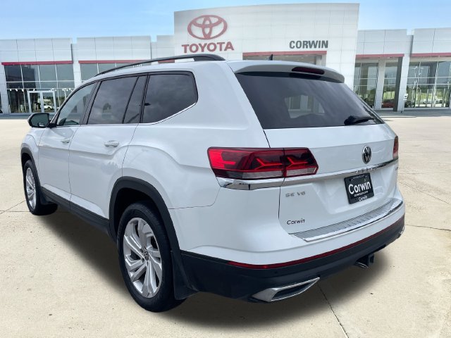 Used 2023 Volkswagen Atlas SE AWD/4WD image 3
