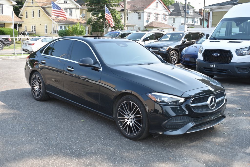 Used 2024 Mercedes-Benz C 300 4MATIC Sedan image 4
