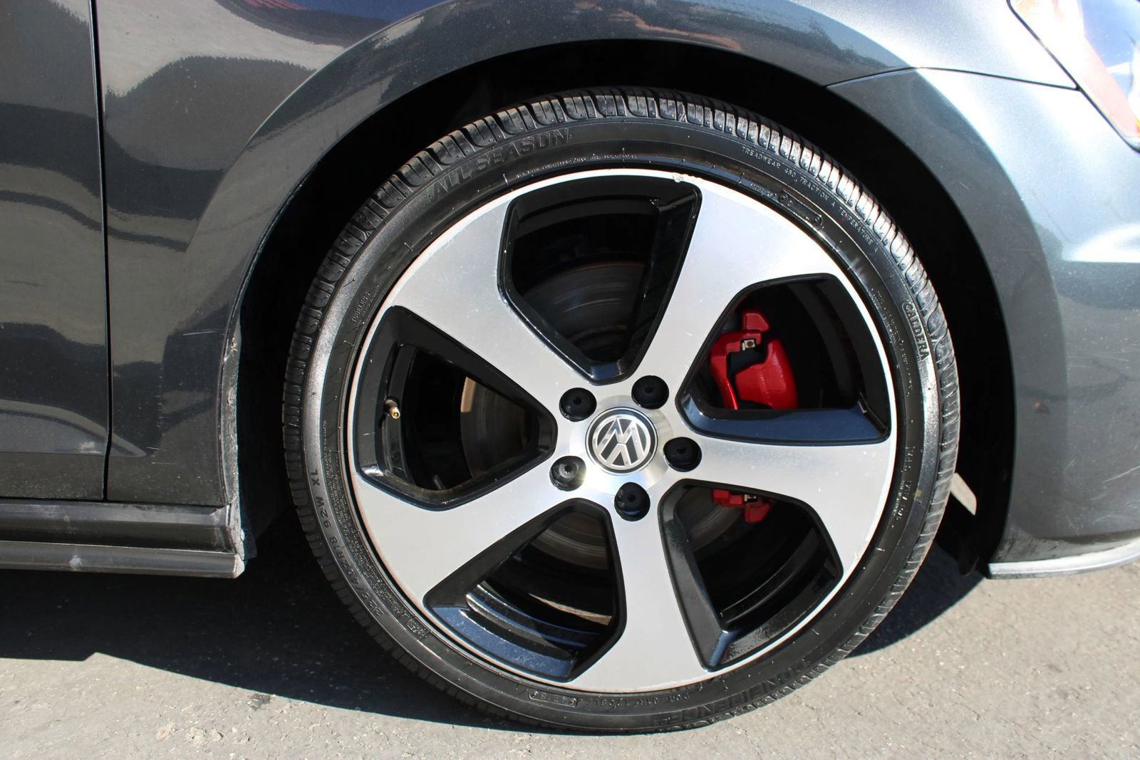 Used 2015 Volkswagen GTI S image 9