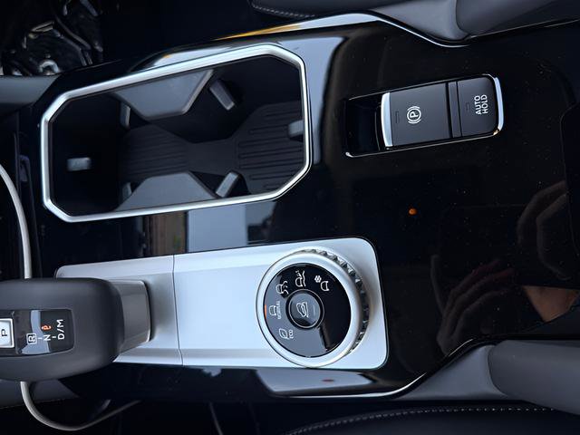 New 2026 Mitsubishi Outlander SE FWD image 22