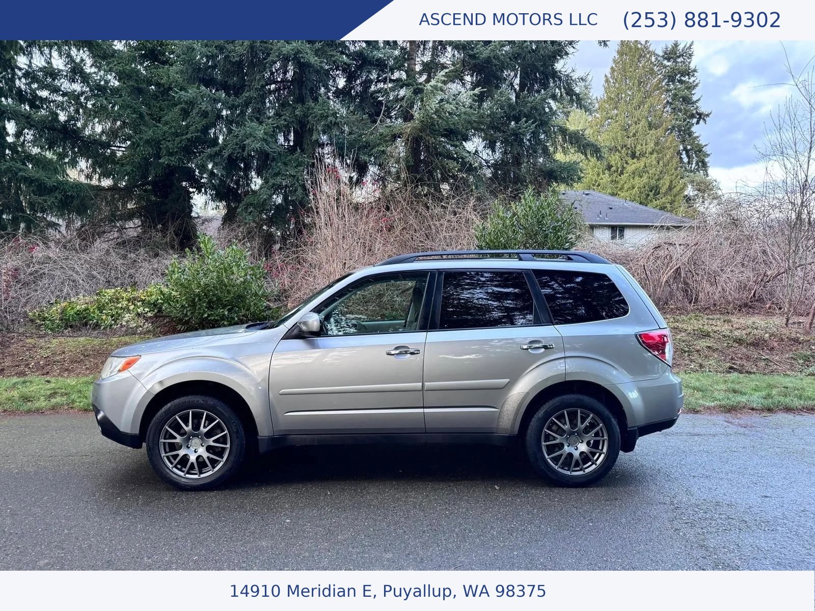 Used 2010 Subaru Forester 2.5X Limited AWD/4WD image 2