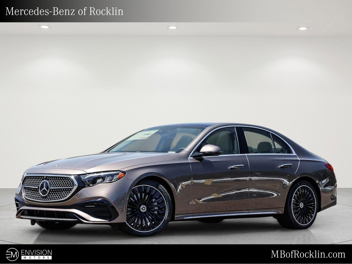 New 2026 Mercedes-Benz E 450 4MATIC Sedan image 1