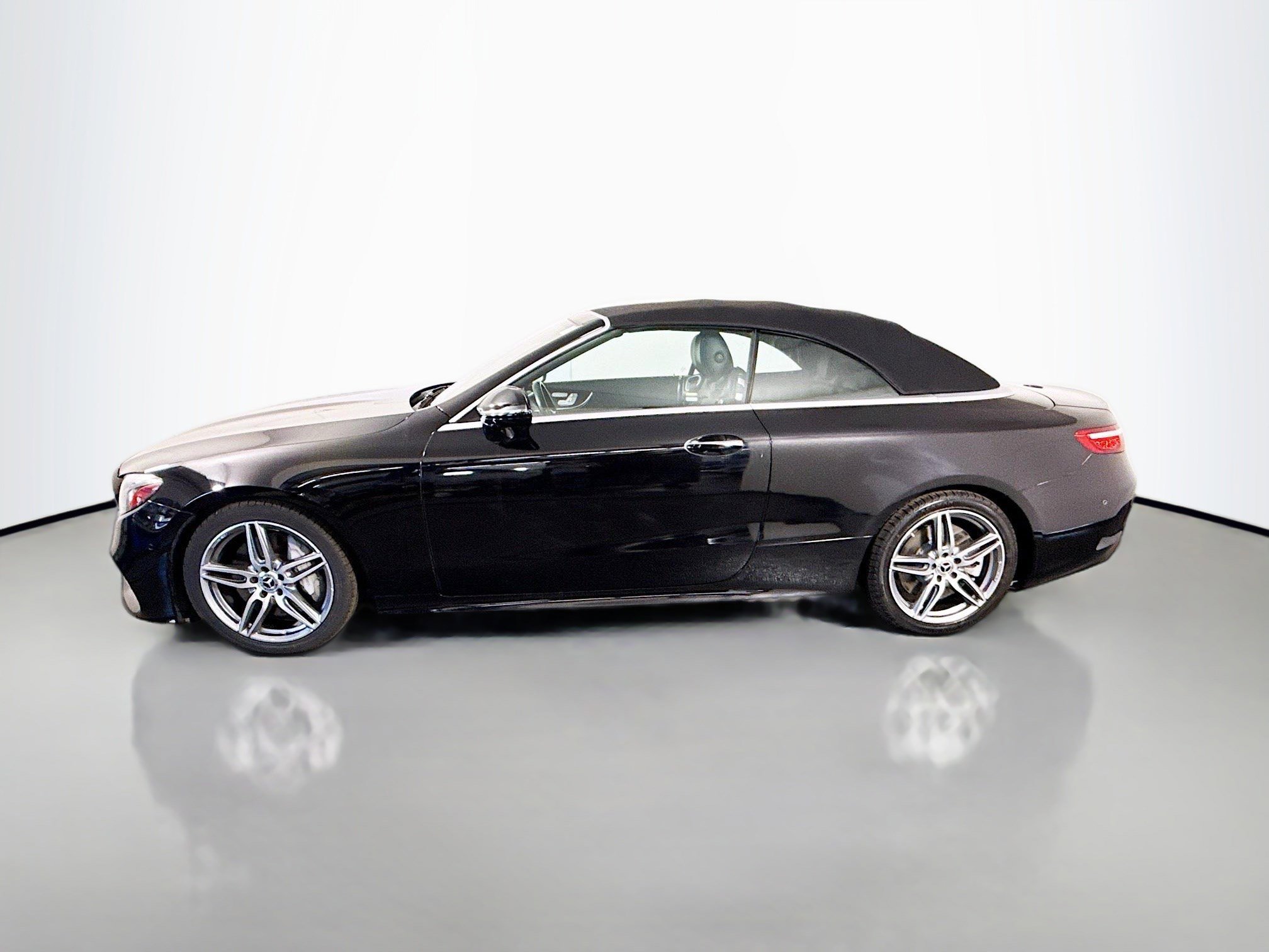 Used 2019 Mercedes-Benz E 450 Cabriolet image 6
