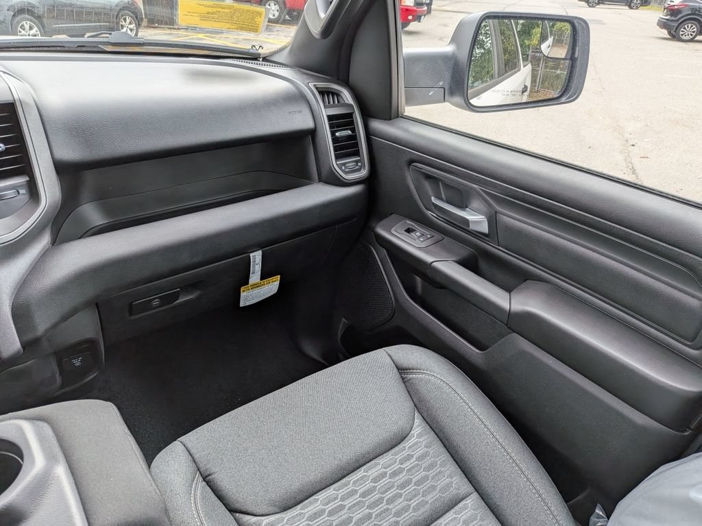 New 2026 RAM 1500 Warlock AWD/4WD image 17
