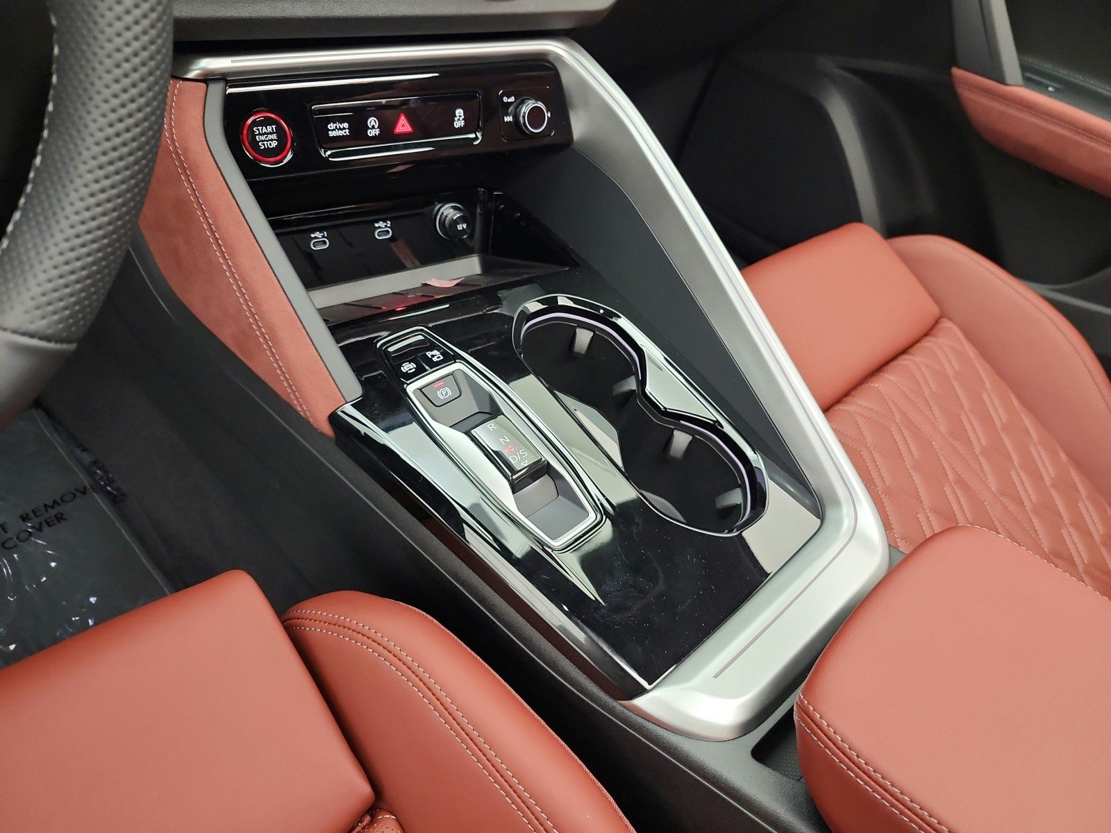 New 2026 Audi SQ5 Prestige AWD/4WD image 10