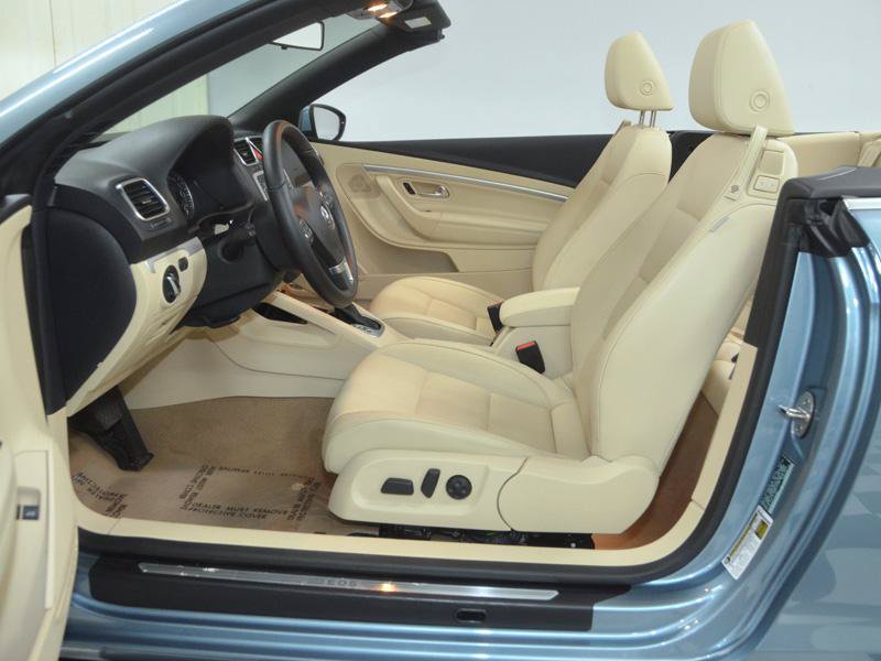 Used 2015 Volkswagen Eos Komfort FWD image 16