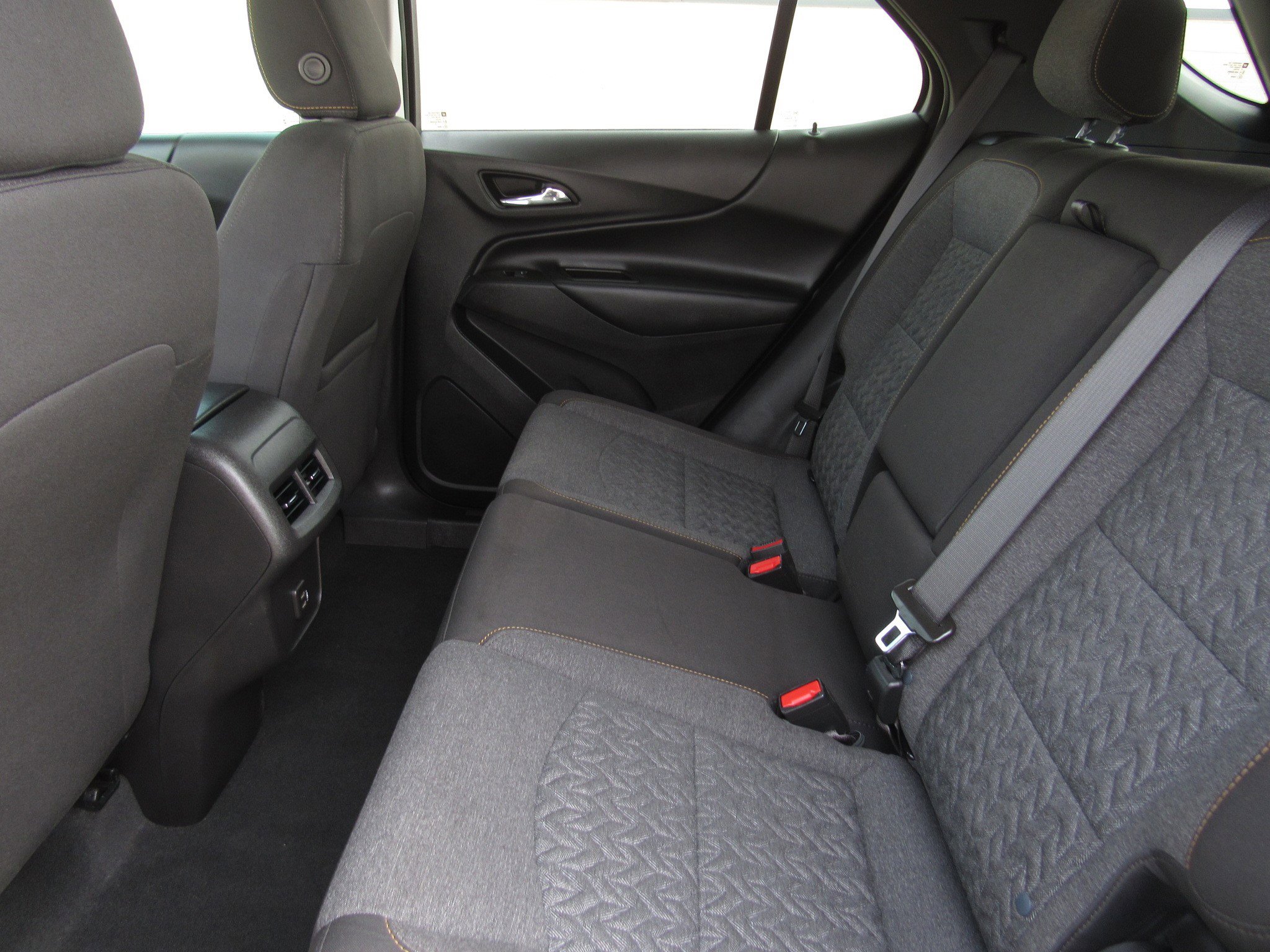 Used 2023 Chevrolet Equinox LT FWD image 13