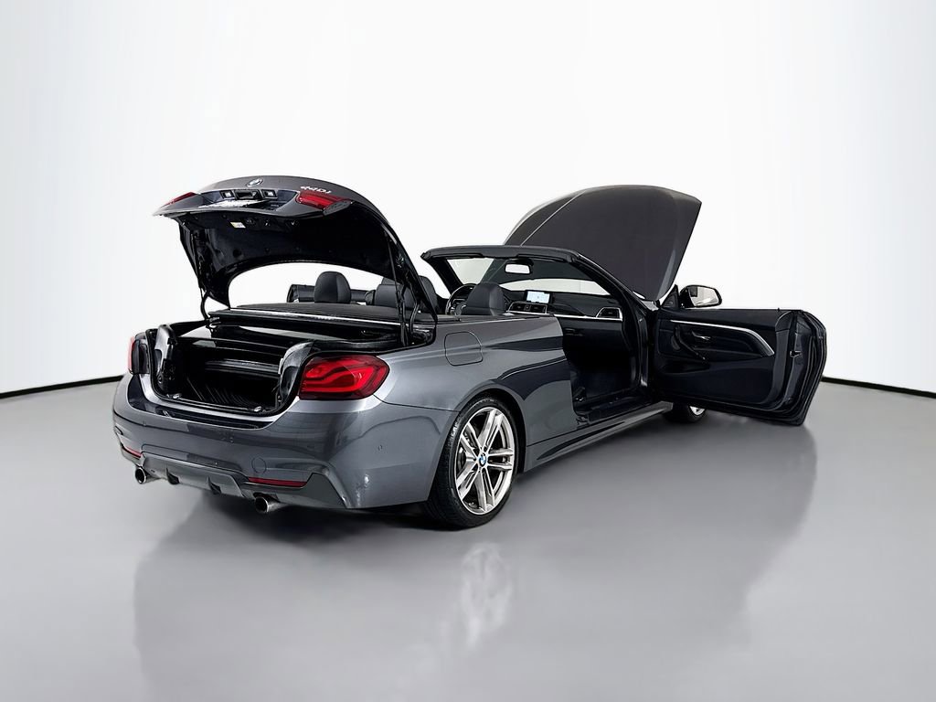 Used 2020 BMW 440i Convertible w/ M Sport Package image 25