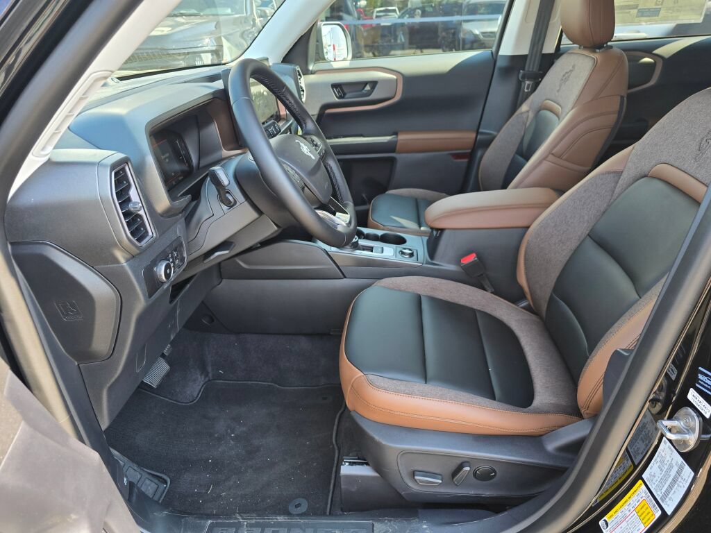 New 2026 Ford Bronco Sport Outer Banks w/ Outer Banks Tech Package+ AWD/4WD image 12