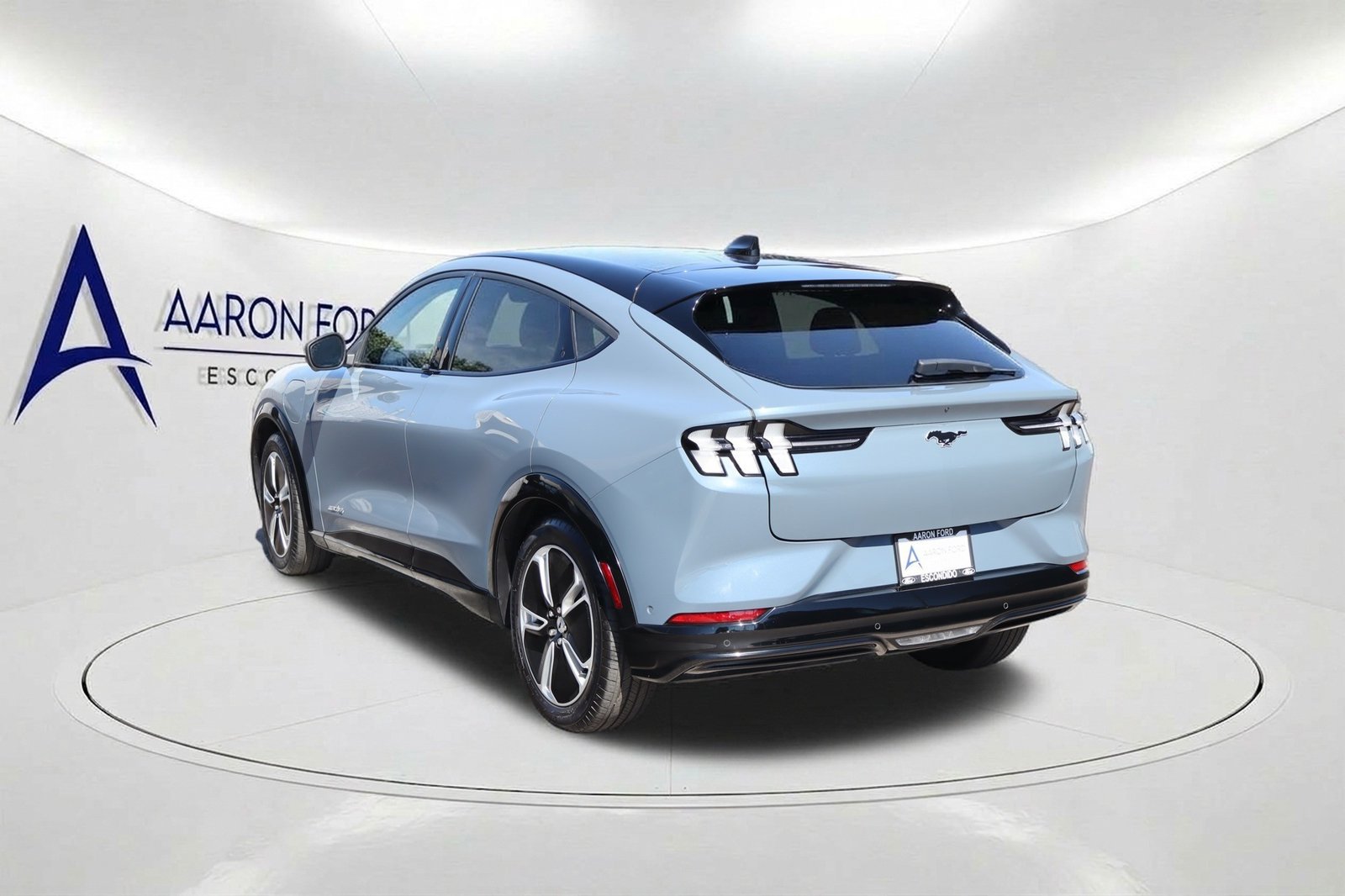 Used 2023 Ford Mustang Mach-E Premium AWD/4WD image 7