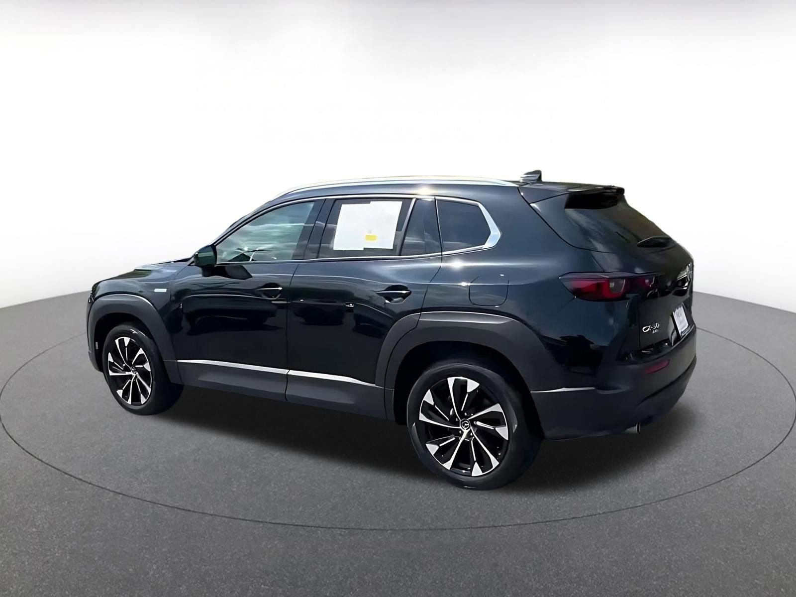 Used 2025 MAZDA CX-50 2.5 Hybrid w/ Premium Plus Pkg image 10