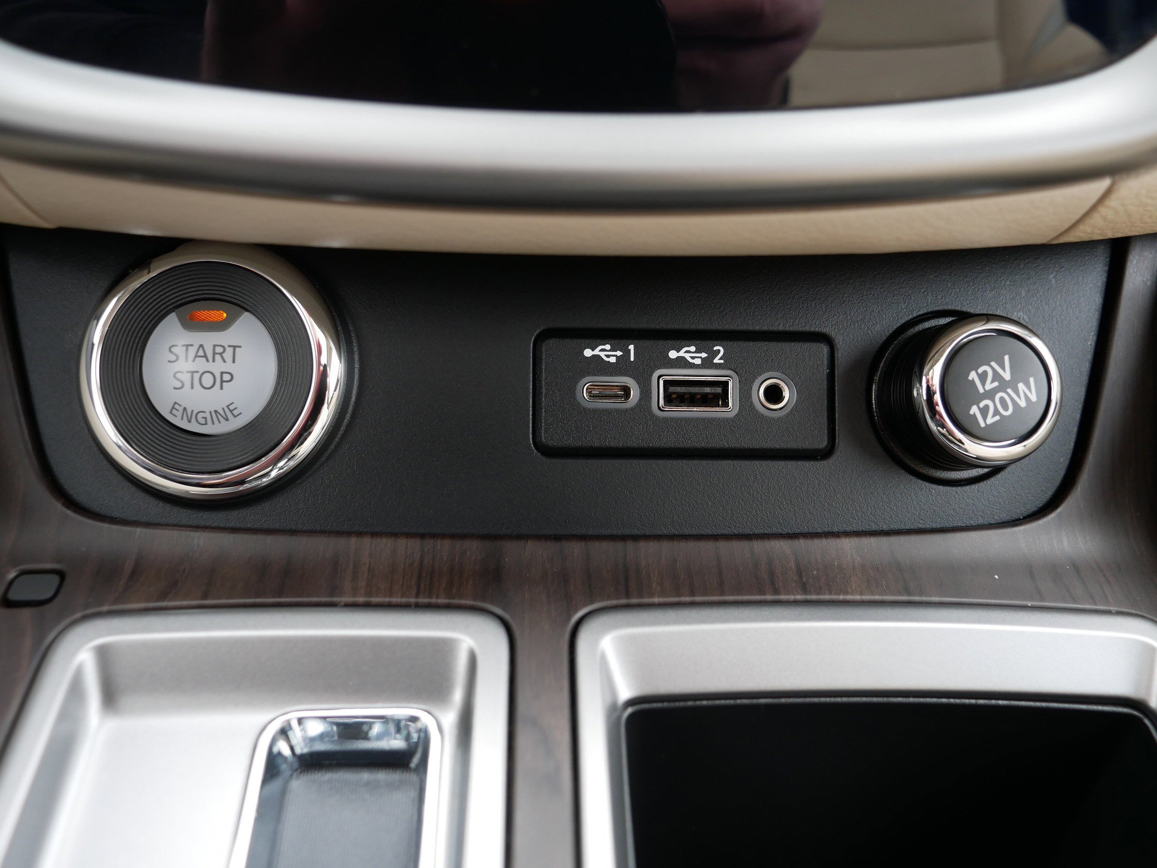 Certified 2024 Nissan Murano Platinum w/ Cargo Package image 31