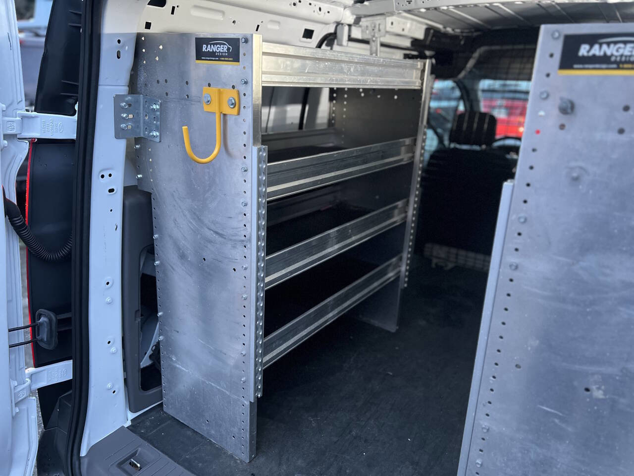 Used 2019 Ford Transit Connect XL image 31