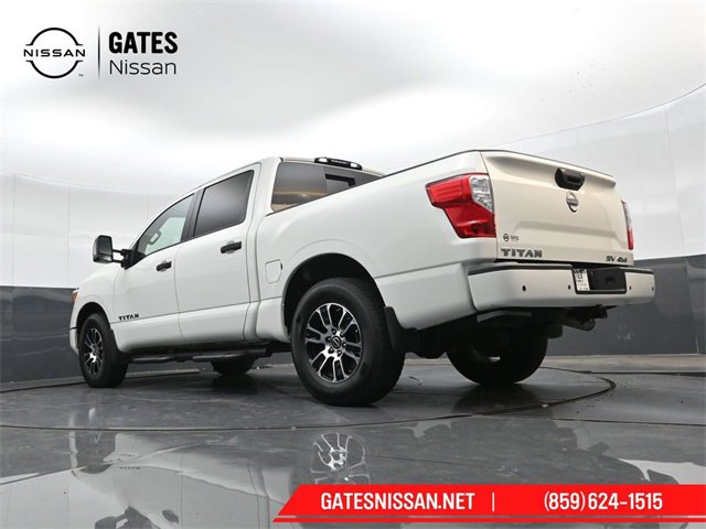 Used 2024 Nissan Titan SV w/ SV Convenience Package image 38