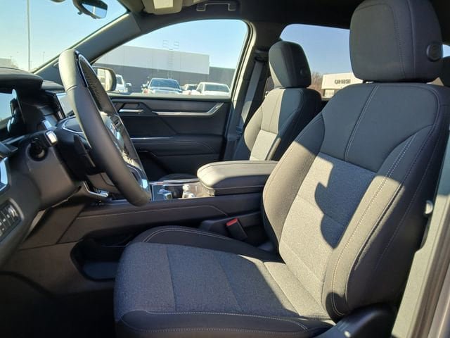 New 2026 GMC Acadia Elevation w/ Super Cruise Package AWD/4WD image 10