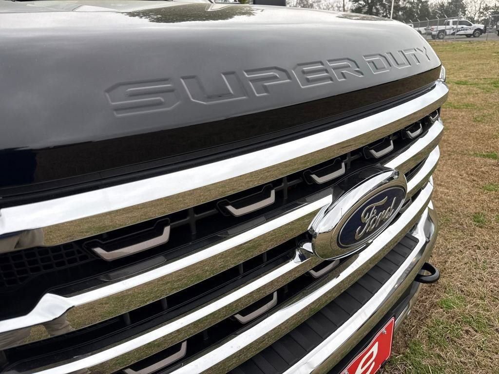 New 2026 Ford F250 King Ranch w/ Chrome Package AWD/4WD image 55