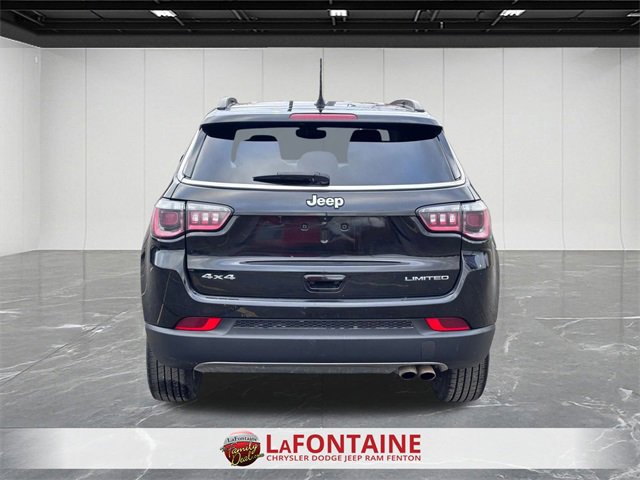 Certified 2022 Jeep Compass Limited image 4