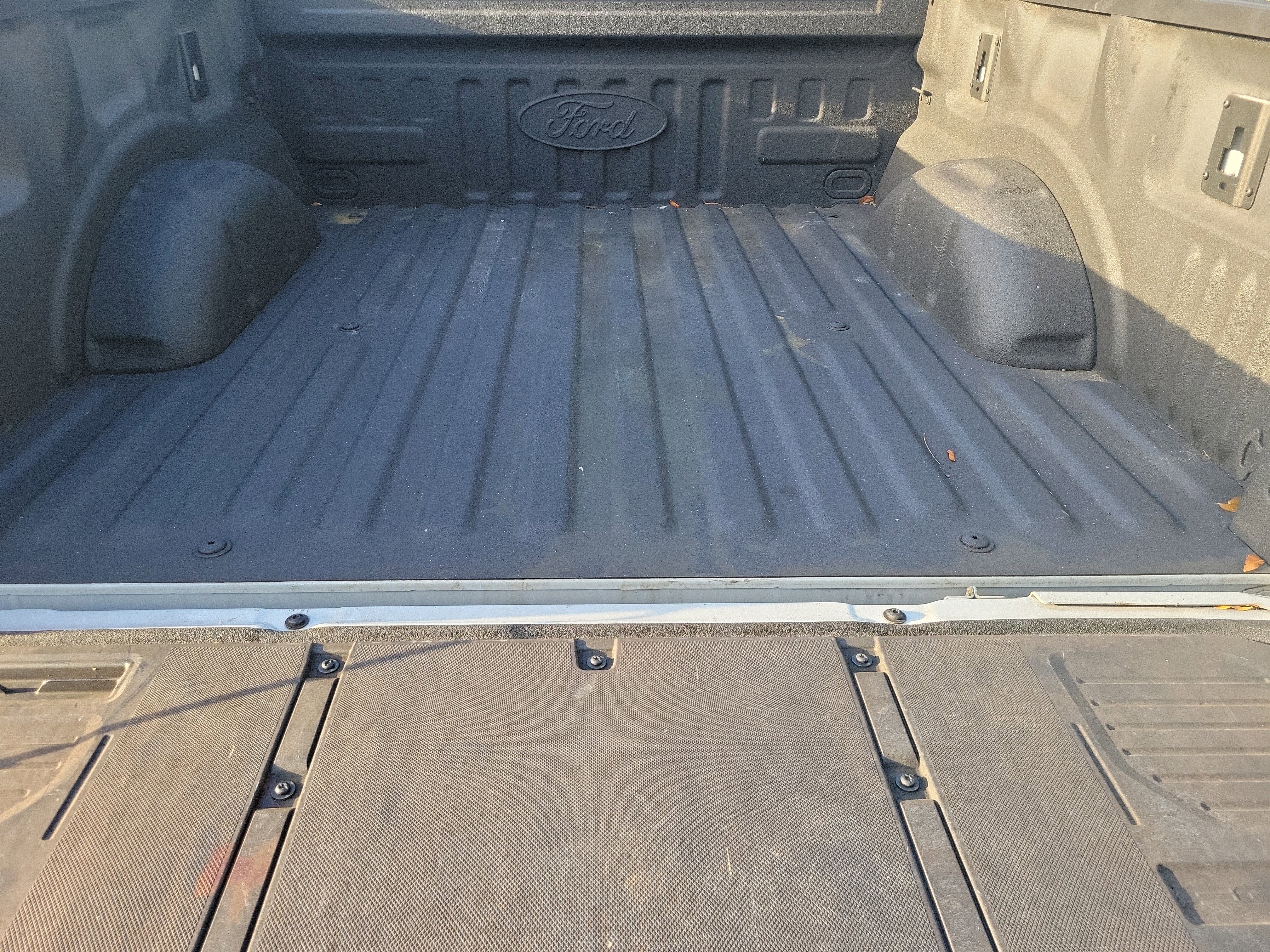 Used 2023 Ford F150 Raptor AWD/4WD image 7