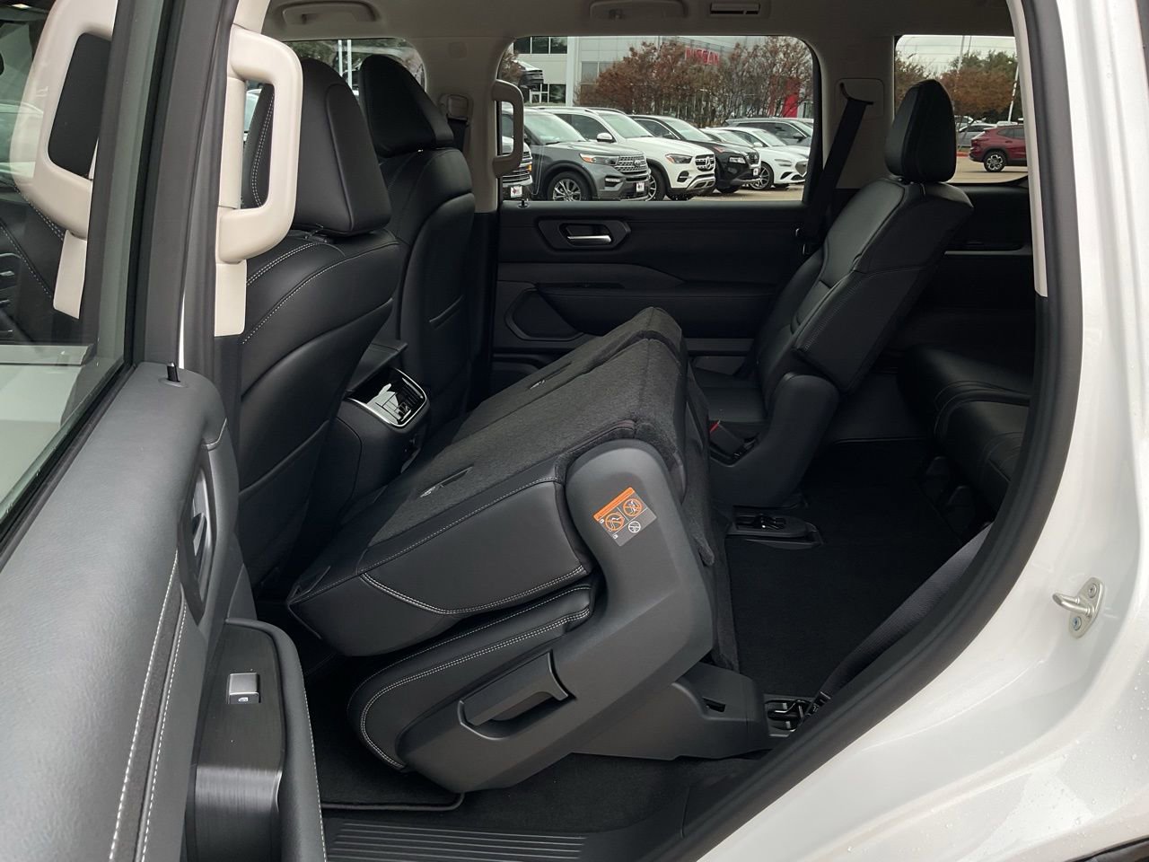 New 2026 Nissan Armada SV image 17