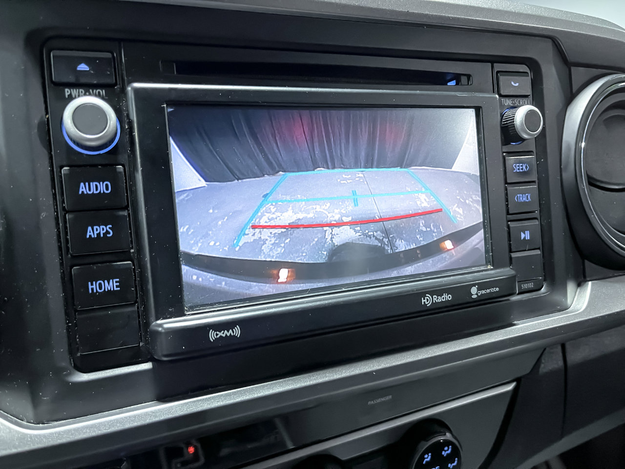 Used 2017 Toyota Tacoma TRD Off-Road image 29