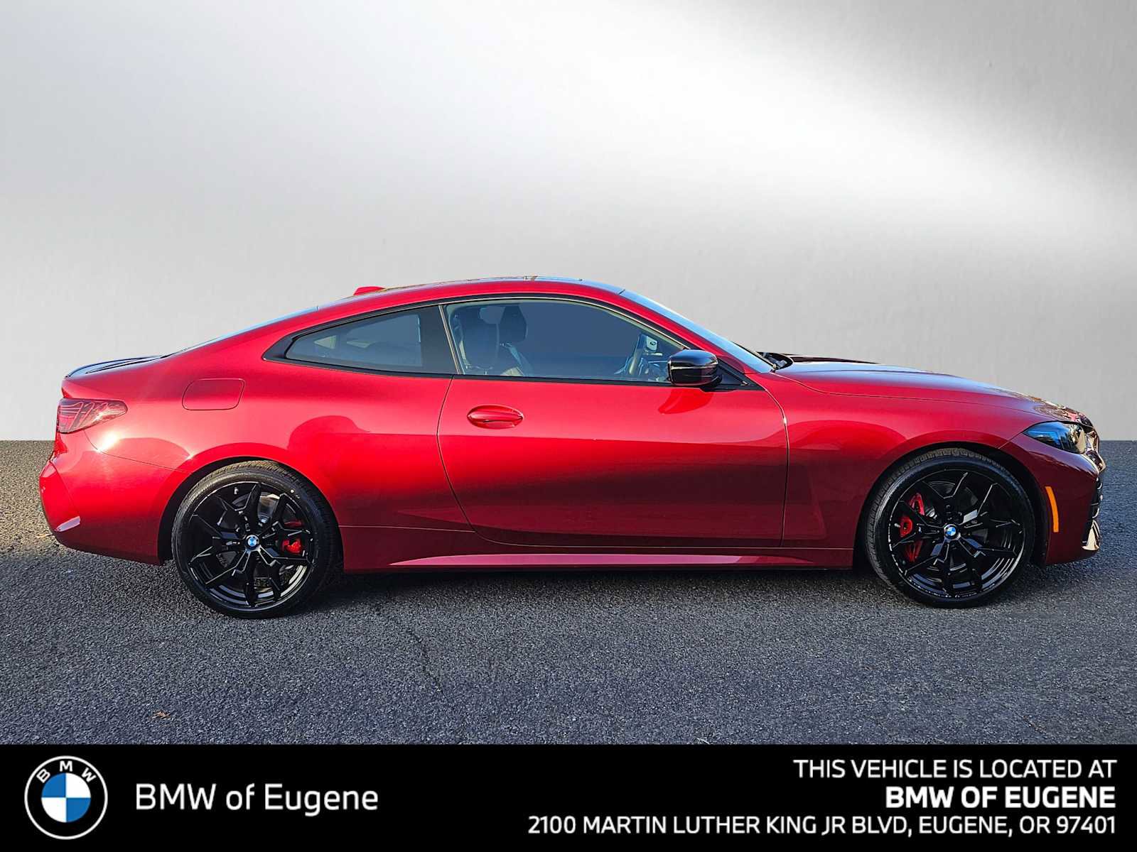 Used 2025 BMW 430i xDrive Coupe w/ M Sport Package image 2