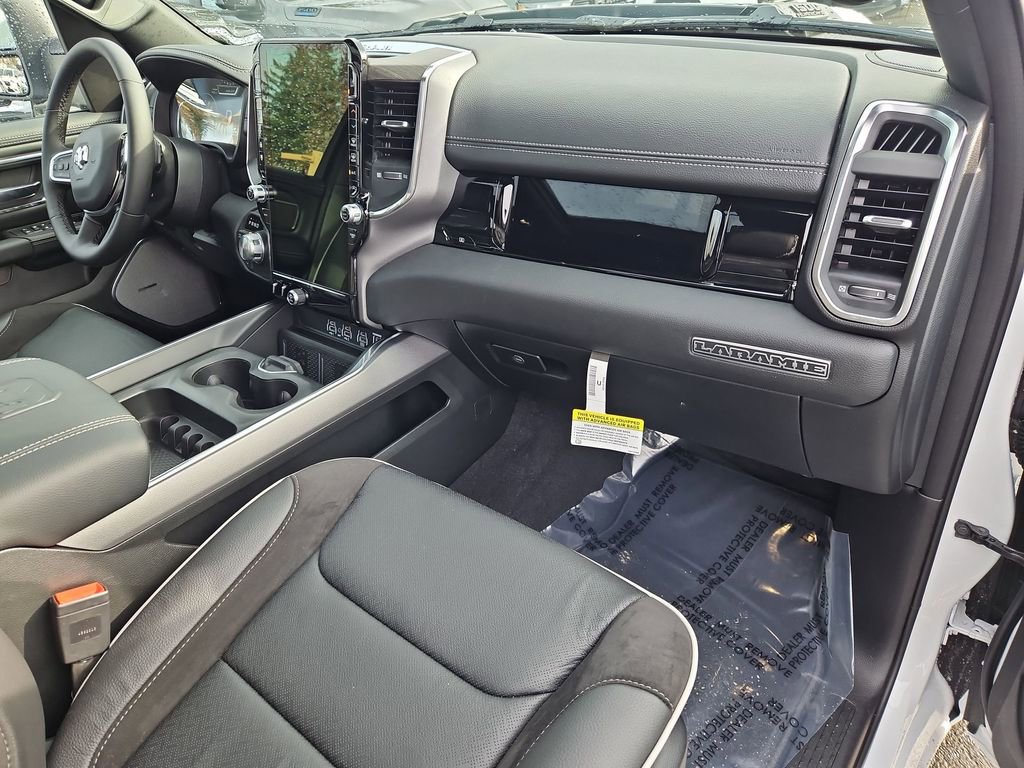 New 2026 RAM 1500 Laramie w/ Night Edition AWD/4WD image 17