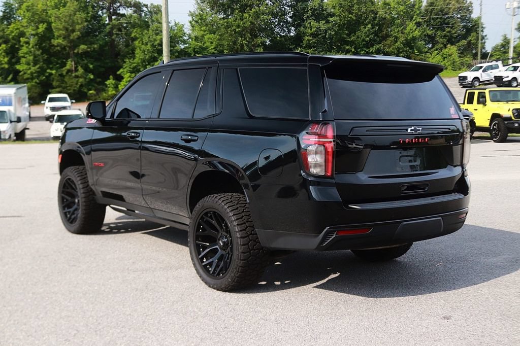 Used 2023 Chevrolet Tahoe Z71 w/ Luxury Package AWD/4WD image 5