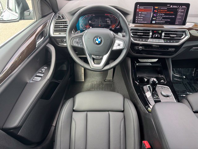Certified 2025 BMW X4 xDrive30i AWD/4WD image 21
