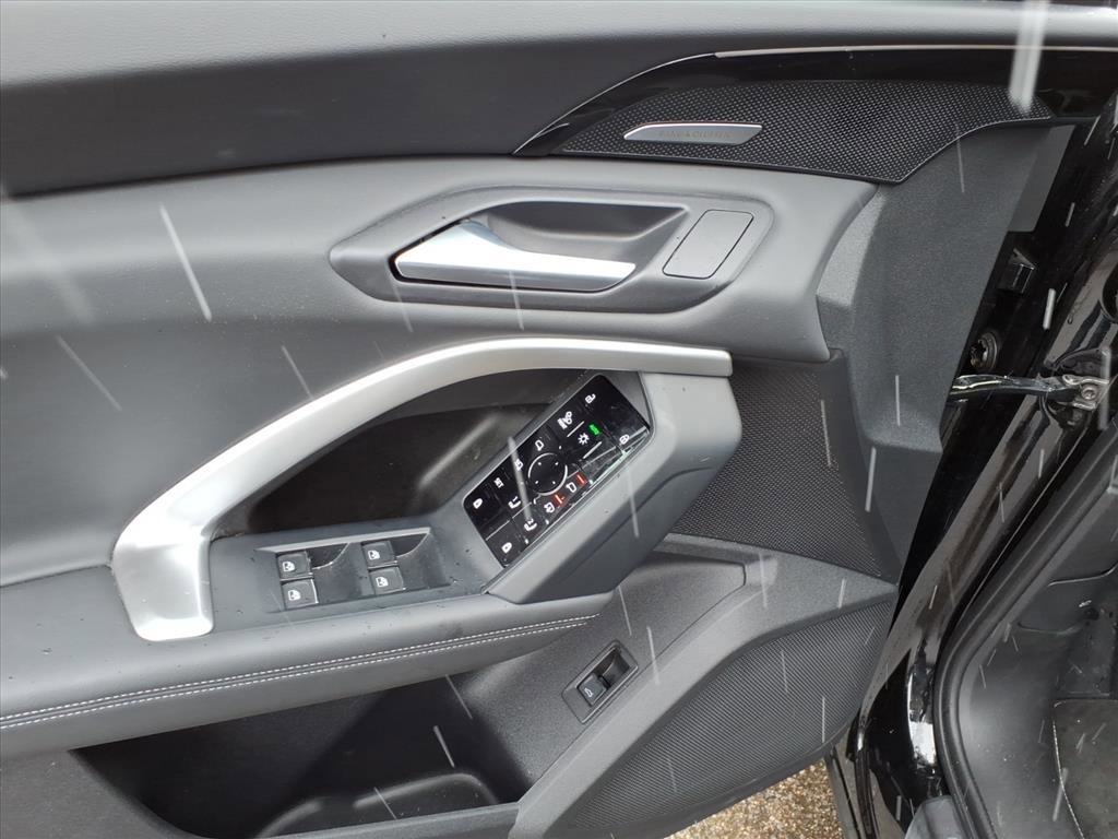 Certified 2025 Audi Q5 Premium w/ Premium Plus AWD/4WD image 14