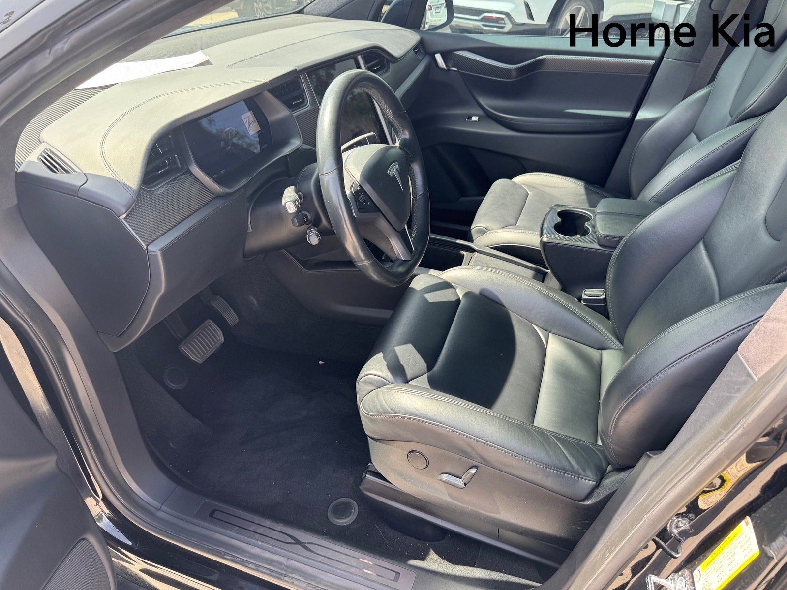 Used 2018 Tesla Model X 100D image 9