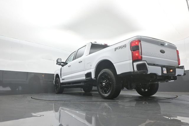 New 2026 Ford F350 Lariat w/ Black Appearance Package AWD/4WD image 28