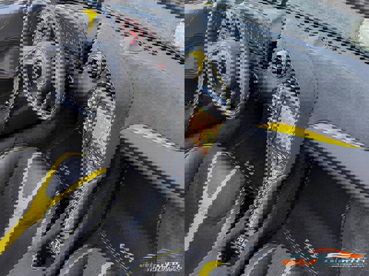 Used 2022 McLaren 720S Performance image 35