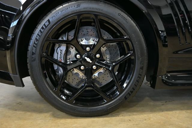 Used 2015 Chevrolet Camaro Z/28 RWD image 18