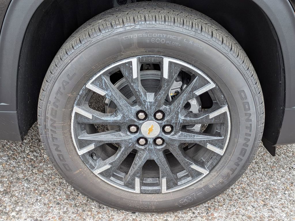 New 2026 Chevrolet Traverse LT w/ Sun and Wheel Package image 11