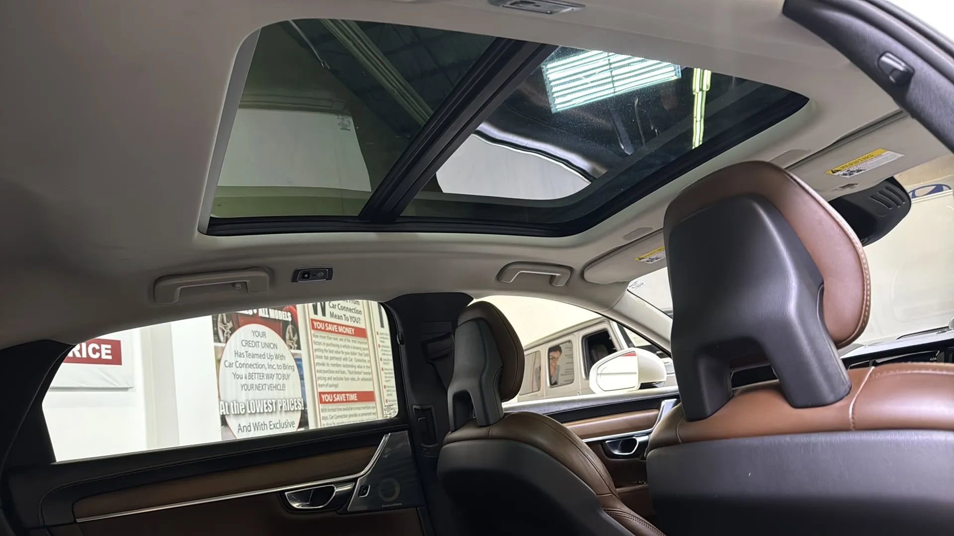 Used 2018 Volvo S90 T6 Inscription image 22