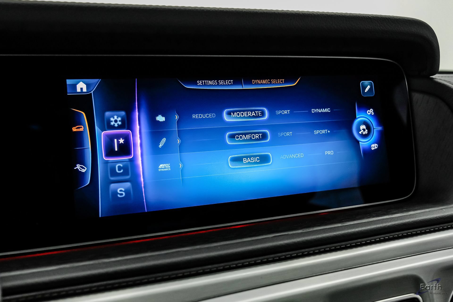 Used 2025 Mercedes-Benz G 63 AMG 4MATIC w/ Night Package Magno image 74