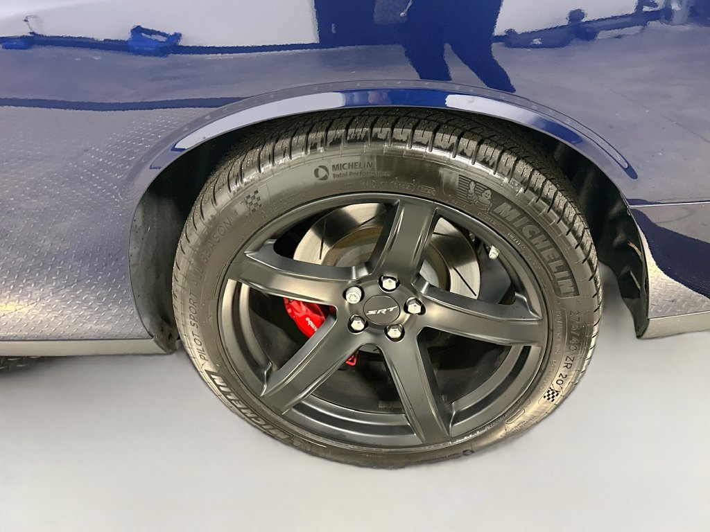Used 2017 Dodge Challenger SRT Hellcat RWD image 33