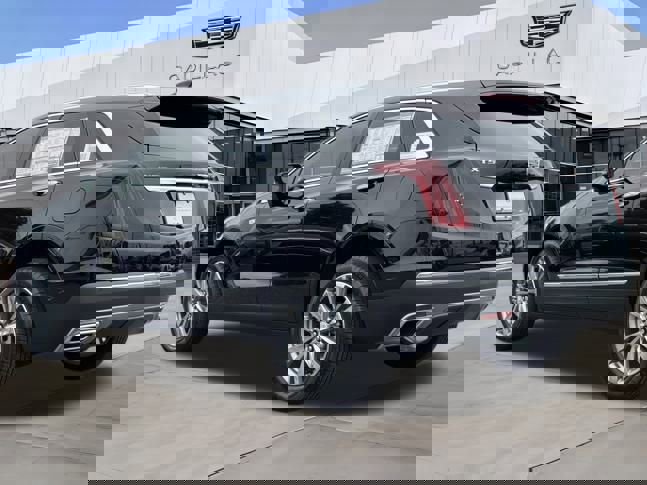 New 2025 Cadillac XT5 Premium Luxury w/ Technology Package FWD image 5