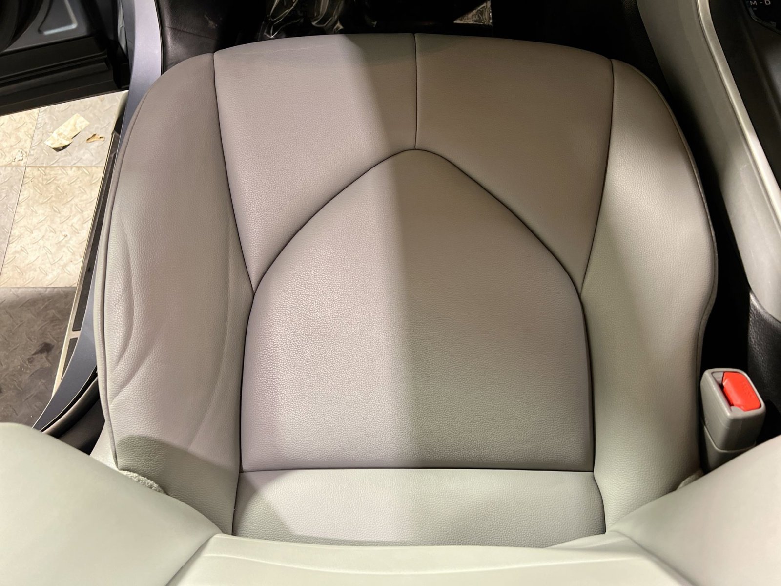 Used 2023 Toyota Highlander XLE image 17