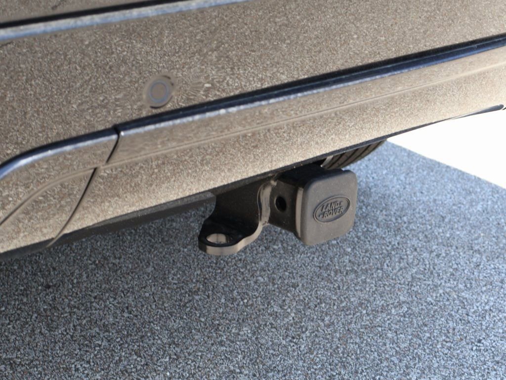 New 2026 Land Rover Range Rover Velar Dynamic SE image 8