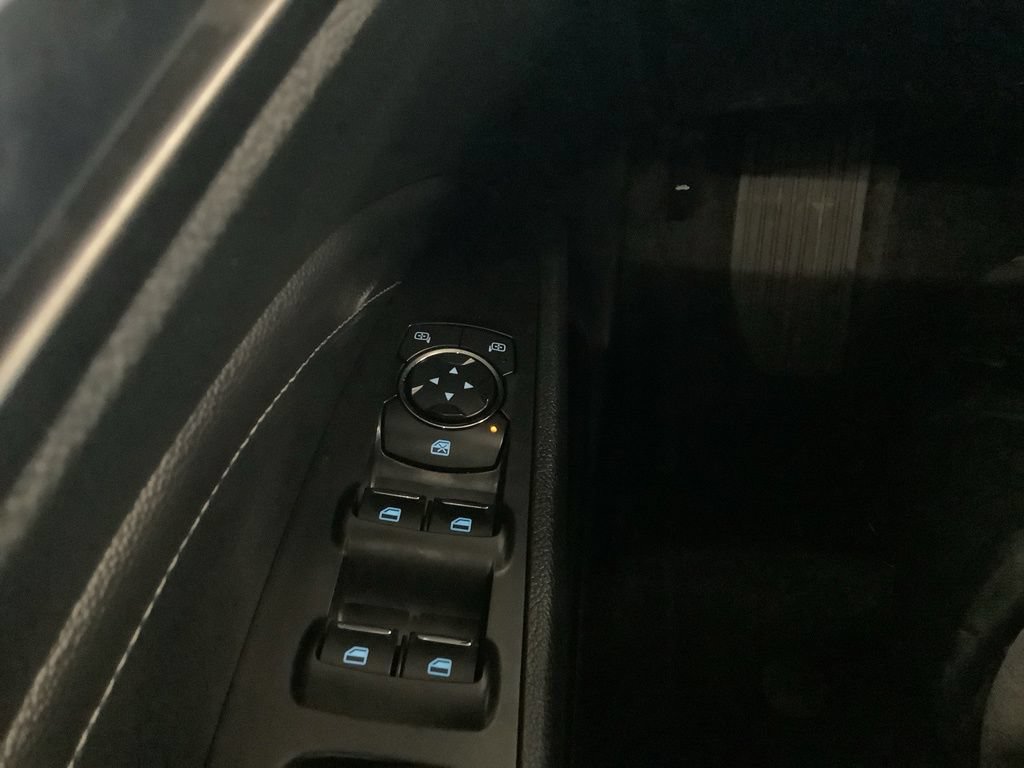 Used 2017 Ford Fusion Titanium FWD image 27